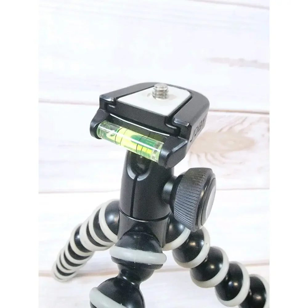 Joby GorillaPod Flexible Mini-Tripod with Ballhead & Level Kit Gray